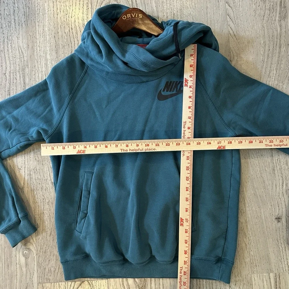 Nike Hoodie Womens Medium Funnel Neck GreenFleece Sportswear‎ Y2K Logo Nike